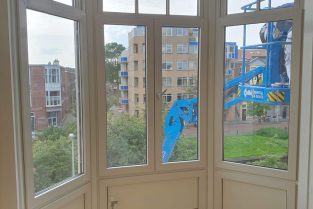 Decovitra_kunststof erker Valkenboskade 9 DH binnen