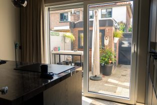 Decovitra_kunststof schuifpui Synego Slide binnen Vburg